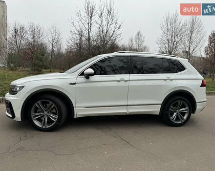 Білий Фольксваген Тігуан, об'ємом двигуна 1.98 л та пробігом 104 тис. км за 25600 $, фото 6 на Automoto.ua