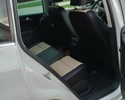 Белый Фольксваген Тигуан, объемом двигателя 2 л и пробегом 228 тыс. км за 13850 $, фото 44 на Automoto.ua