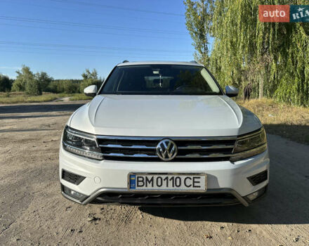 Білий Фольксваген Тігуан, об'ємом двигуна 1.98 л та пробігом 140 тис. км за 20999 $, фото 2 на Automoto.ua