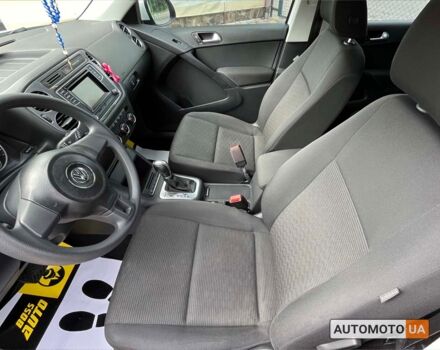 Белый Фольксваген Тигуан, объемом двигателя 2 л и пробегом 83 тыс. км за 14400 $, фото 12 на Automoto.ua