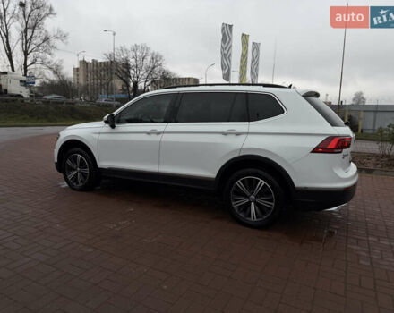 Білий Фольксваген Тігуан, об'ємом двигуна 1.98 л та пробігом 163 тис. км за 17500 $, фото 22 на Automoto.ua