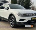 Белый Фольксваген Тигуан, объемом двигателя 2 л и пробегом 220 тыс. км за 24600 $, фото 1 на Automoto.ua