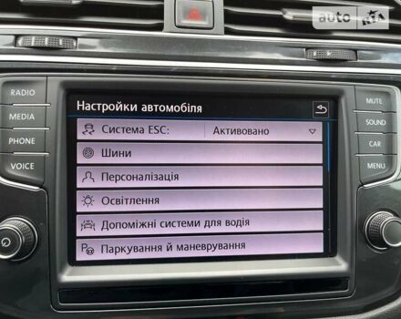 Білий Фольксваген Тігуан, об'ємом двигуна 2 л та пробігом 211 тис. км за 25800 $, фото 118 на Automoto.ua