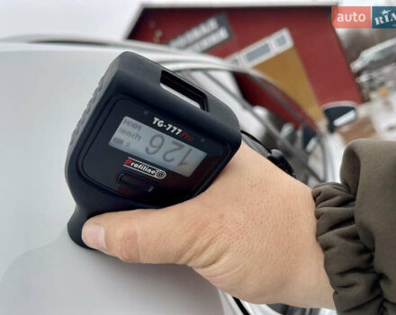 Белый Фольксваген Тигуан, объемом двигателя 2 л и пробегом 210 тыс. км за 23999 $, фото 96 на Automoto.ua