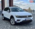 Фольксваген Тигуан 2017 в Днепре (Днепропетровске) на Automoto.ua Белый Фольксваген Тигуан, объемом двигателя 1.98 л и пробегом 88 тыс. км за 24900 $, фото 3 на Automoto.ua