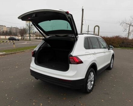 Белый Фольксваген Тигуан, объемом двигателя 2 л и пробегом 71 тыс. км за 25000 $, фото 10 на Automoto.ua