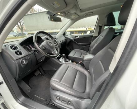 Белый Фольксваген Тигуан, объемом двигателя 2 л и пробегом 113 тыс. км за 13900 $, фото 11 на Automoto.ua