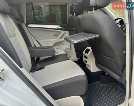 Белый Фольксваген Тигуан, объемом двигателя 1.98 л и пробегом 200 тыс. км за 21950 $, фото 18 на Automoto.ua