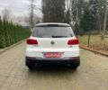Білий Фольксваген Тігуан, об'ємом двигуна 2 л та пробігом 175 тис. км за 12550 $, фото 1 на Automoto.ua