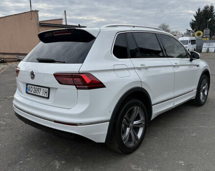 Белый Фольксваген Тигуан, объемом двигателя 1.97 л и пробегом 278 тыс. км за 25500 $, фото 23 на Automoto.ua