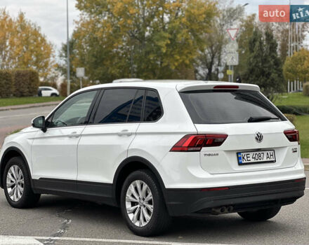 Білий Фольксваген Тігуан, об'ємом двигуна 2 л та пробігом 144 тис. км за 19500 $, фото 8 на Automoto.ua