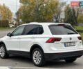 Білий Фольксваген Тігуан, об'ємом двигуна 2 л та пробігом 144 тис. км за 19500 $, фото 8 на Automoto.ua