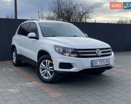 Білий Фольксваген Тігуан, об'ємом двигуна 1.98 л та пробігом 108 тис. км за 12699 $, фото 2 на Automoto.ua