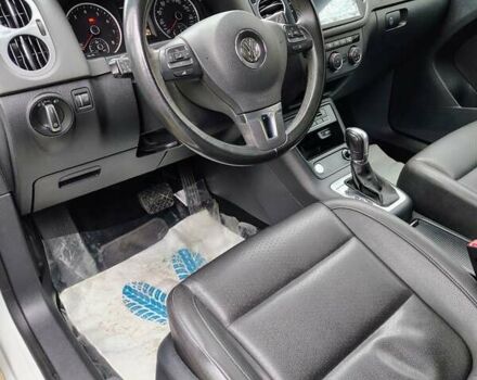 Белый Фольксваген Тигуан, объемом двигателя 1.98 л и пробегом 158 тыс. км за 14500 $, фото 17 на Automoto.ua