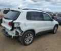 Білий Фольксваген Тігуан, об'ємом двигуна 2 л та пробігом 56 тис. км за 1200 $, фото 2 на Automoto.ua