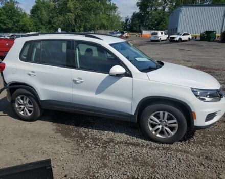 Білий Фольксваген Тігуан, об'ємом двигуна 0 л та пробігом 66 тис. км за 2000 $, фото 3 на Automoto.ua