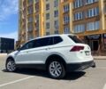 Белый Фольксваген Тигуан, объемом двигателя 2 л и пробегом 182 тыс. км за 26200 $, фото 2 на Automoto.ua