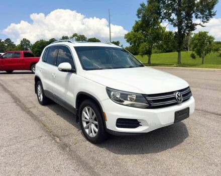 Білий Фольксваген Тігуан, об'ємом двигуна 2 л та пробігом 55 тис. км за 3200 $, фото 2 на Automoto.ua