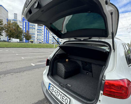 Белый Фольксваген Тигуан, объемом двигателя 1.98 л и пробегом 99 тыс. км за 13700 $, фото 4 на Automoto.ua