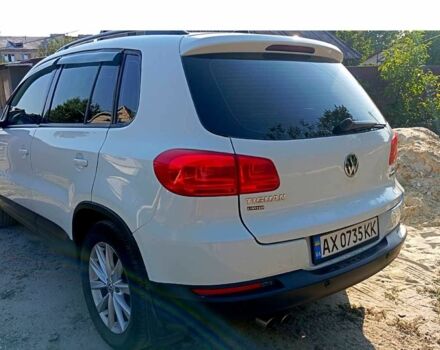 Білий Фольксваген Тігуан, об'ємом двигуна 2 л та пробігом 98 тис. км за 7000 $, фото 3 на Automoto.ua