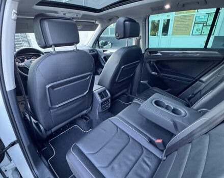 Білий Фольксваген Тігуан, об'ємом двигуна 1.98 л та пробігом 156 тис. км за 26500 $, фото 27 на Automoto.ua