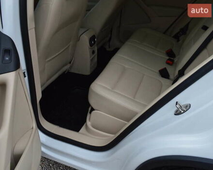 Белый Фольксваген Тигуан, объемом двигателя 1.98 л и пробегом 82 тыс. км за 15600 $, фото 11 на Automoto.ua