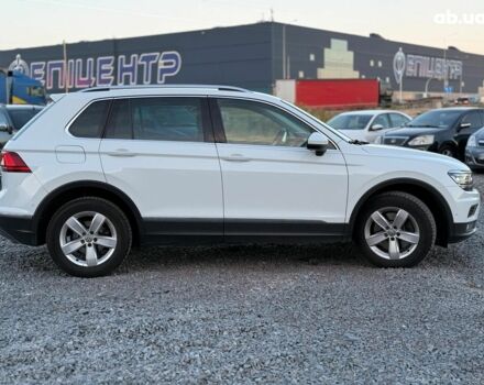 Белый Фольксваген Тигуан, объемом двигателя 2 л и пробегом 161 тыс. км за 24890 $, фото 9 на Automoto.ua