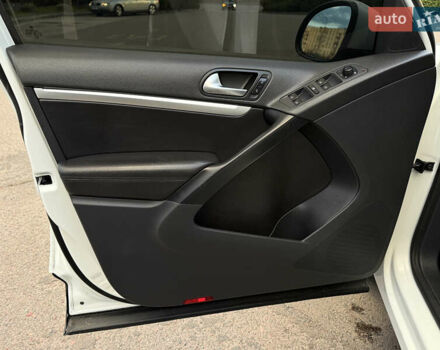 Белый Фольксваген Тигуан, объемом двигателя 1.98 л и пробегом 108 тыс. км за 13950 $, фото 26 на Automoto.ua