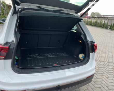 Білий Фольксваген Тігуан, об'ємом двигуна 1.97 л та пробігом 207 тис. км за 26500 $, фото 50 на Automoto.ua