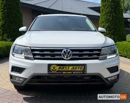 Білий Фольксваген Тігуан, об'ємом двигуна 2 л та пробігом 115 тис. км за 16999 $, фото 1 на Automoto.ua