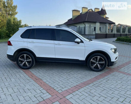 Білий Фольксваген Тігуан, об'ємом двигуна 1.97 л та пробігом 207 тис. км за 26500 $, фото 72 на Automoto.ua