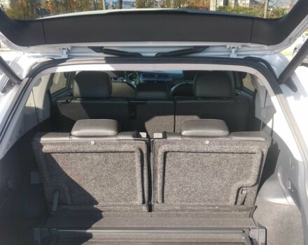 Білий Фольксваген Тігуан, об'ємом двигуна 2 л та пробігом 201 тис. км за 18600 $, фото 11 на Automoto.ua