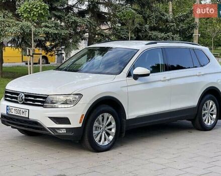 Белый Фольксваген Тигуан, объемом двигателя 1.98 л и пробегом 94 тыс. км за 19800 $, фото 4 на Automoto.ua