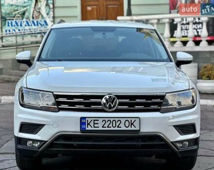 Белый Фольксваген Тигуан, объемом двигателя 1.98 л и пробегом 121 тыс. км за 21300 $, фото 1 на Automoto.ua