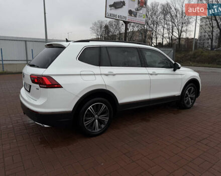 Білий Фольксваген Тігуан, об'ємом двигуна 1.98 л та пробігом 163 тис. км за 17500 $, фото 46 на Automoto.ua