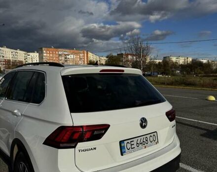 Білий Фольксваген Тігуан, об'ємом двигуна 1.98 л та пробігом 179 тис. км за 23500 $, фото 4 на Automoto.ua