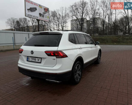 Білий Фольксваген Тігуан, об'ємом двигуна 1.98 л та пробігом 163 тис. км за 17500 $, фото 41 на Automoto.ua