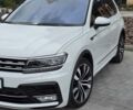 Белый Фольксваген Тигуан, объемом двигателя 2 л и пробегом 165 тыс. км за 27850 $, фото 16 на Automoto.ua