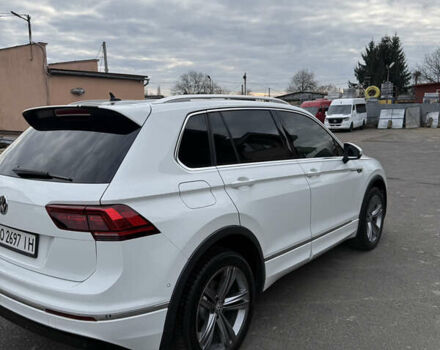 Белый Фольксваген Тигуан, объемом двигателя 1.97 л и пробегом 278 тыс. км за 25500 $, фото 6 на Automoto.ua