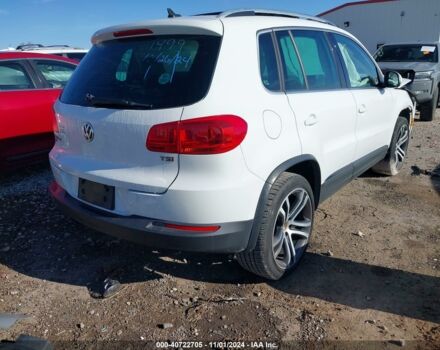 Білий Фольксваген Тігуан, об'ємом двигуна 2 л та пробігом 152 тис. км за 7600 $, фото 5 на Automoto.ua