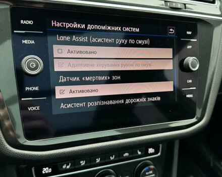 Білий Фольксваген Тігуан, об'ємом двигуна 1.98 л та пробігом 104 тис. км за 25600 $, фото 27 на Automoto.ua