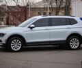 Білий Фольксваген Тігуан, об'ємом двигуна 2 л та пробігом 60 тис. км за 19900 $, фото 4 на Automoto.ua