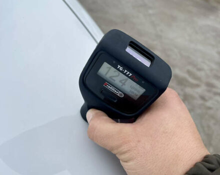 Белый Фольксваген Тигуан, объемом двигателя 2 л и пробегом 210 тыс. км за 23999 $, фото 77 на Automoto.ua