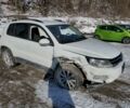 Білий Фольксваген Тігуан, об'ємом двигуна 2 л та пробігом 117 тис. км за 8400 $, фото 2 на Automoto.ua