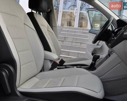 Белый Фольксваген Тигуан, объемом двигателя 1.98 л и пробегом 54 тыс. км за 27700 $, фото 23 на Automoto.ua