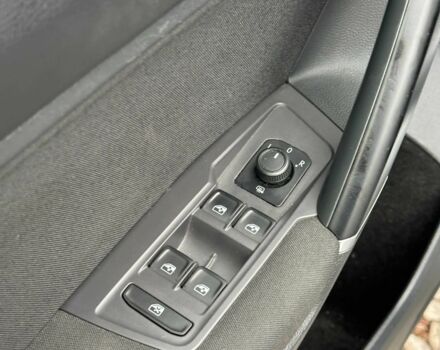 Белый Фольксваген Тигуан, объемом двигателя 2 л и пробегом 99 тыс. км за 18450 $, фото 9 на Automoto.ua