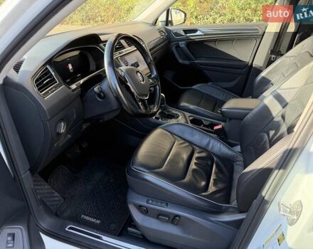 Білий Фольксваген Тігуан, об'ємом двигуна 1.98 л та пробігом 148 тис. км за 24000 $, фото 4 на Automoto.ua