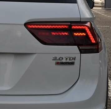 Белый Фольксваген Тигуан, объемом двигателя 1.98 л и пробегом 54 тыс. км за 27700 $, фото 8 на Automoto.ua