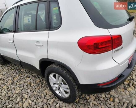Белый Фольксваген Тигуан, объемом двигателя 1.98 л и пробегом 158 тыс. км за 14500 $, фото 11 на Automoto.ua