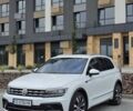 Белый Фольксваген Тигуан, объемом двигателя 2 л и пробегом 165 тыс. км за 27850 $, фото 2 на Automoto.ua